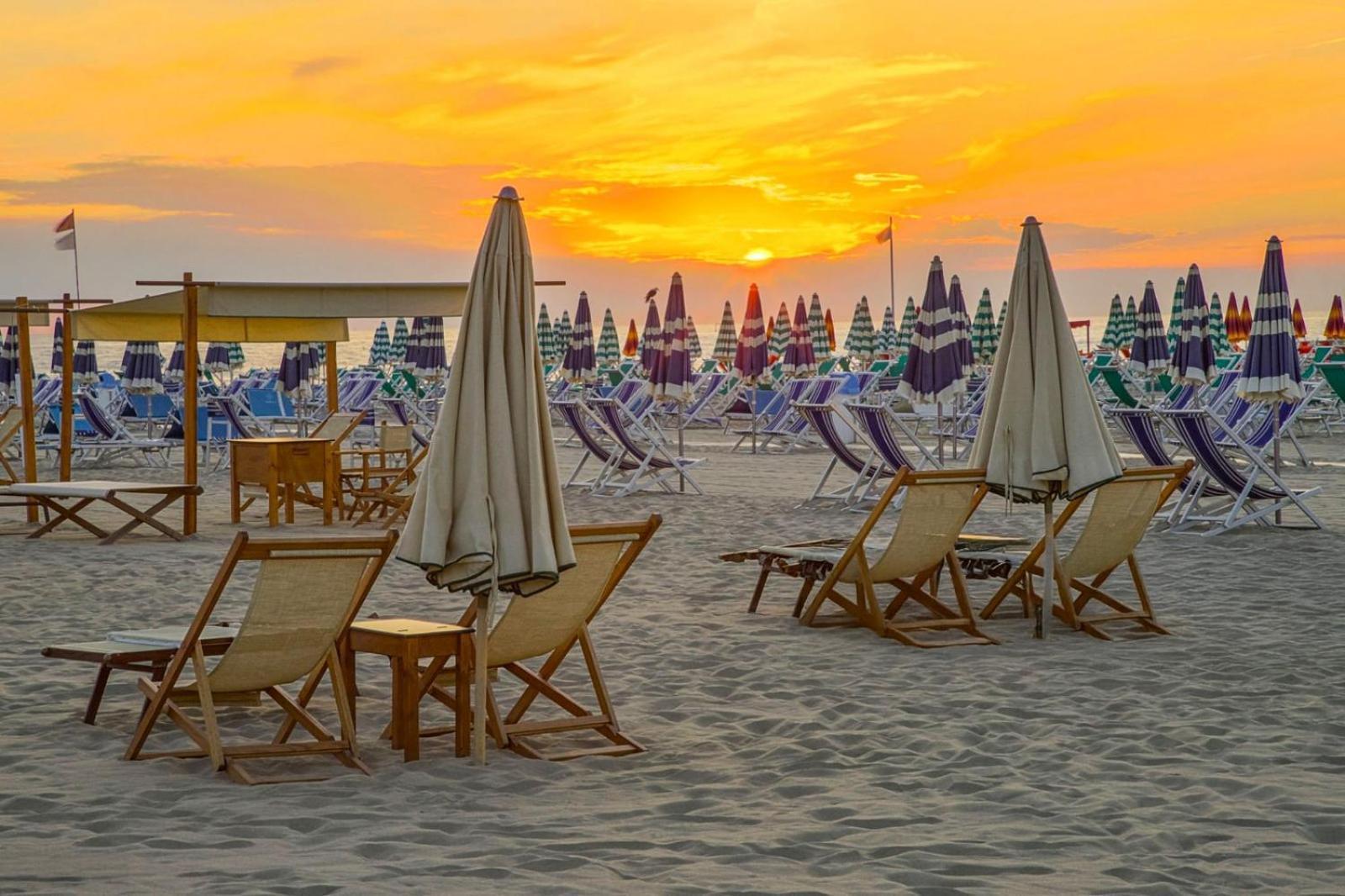 Hotel Playa Viareggio Exterior foto